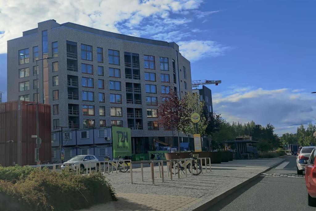 New Studio Cherry Near Helsinki Airport In Kivistoe Vantaa Extérieur photo